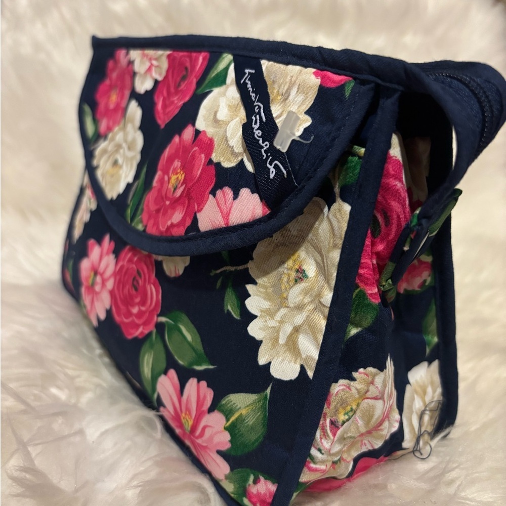 Gloria Vanderbilt Floral Navy Women's Bag. BOX B 🩷🩷